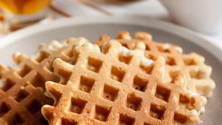 Миндальные вафли с сушеной клюквой