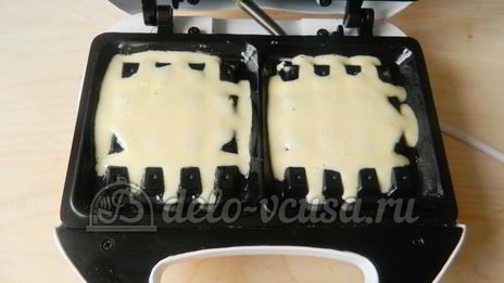 мягкие вафли в вафельнице