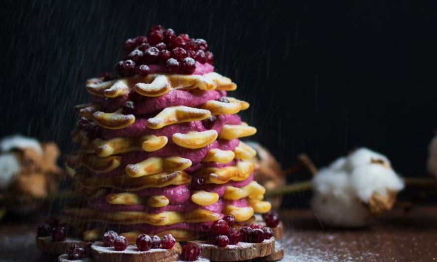 Рецепт венских вафель с ягодным творогом