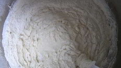 ванильные рулетики на хмелевой закваске