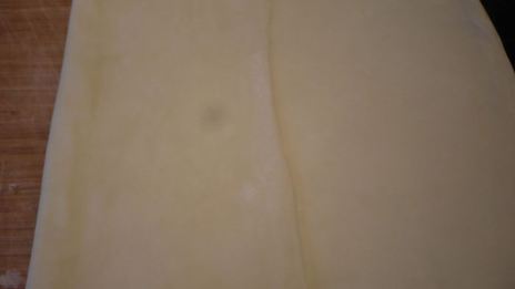 ягодные конвертики из особого слоеного теста