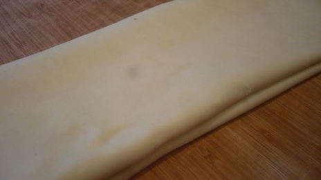 ягодные конвертики из особого слоеного теста