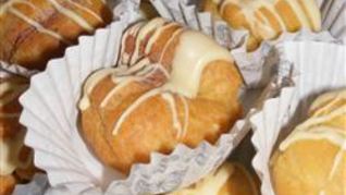 Профитроли c кремом из сгущенки