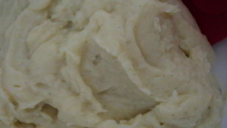 профитроли с ванильным заварным кремом