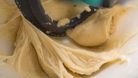 профитроли со сливочным сыром и лососем