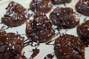 Шоколадные эклеры