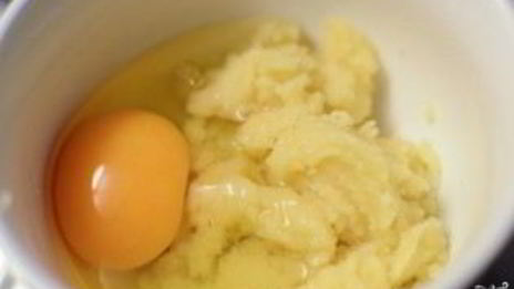 эклеры с шоколадным кремом