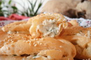 Эклеры с сырной начинкой