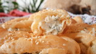 Эклеры с сырной начинкой