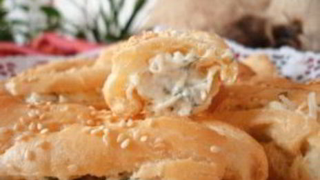 эклеры с сырной начинкой