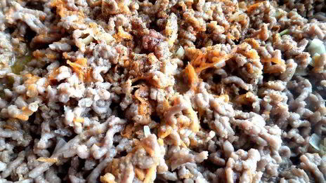 картофельная запеканка с сельдереем и фаршем