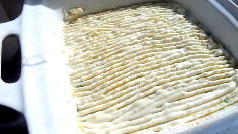 картофельная запеканка с сельдереем и фаршем