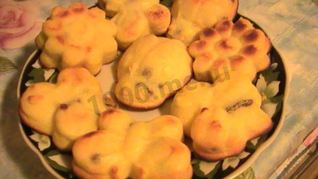 Нежная творожная запеканка с изюмом