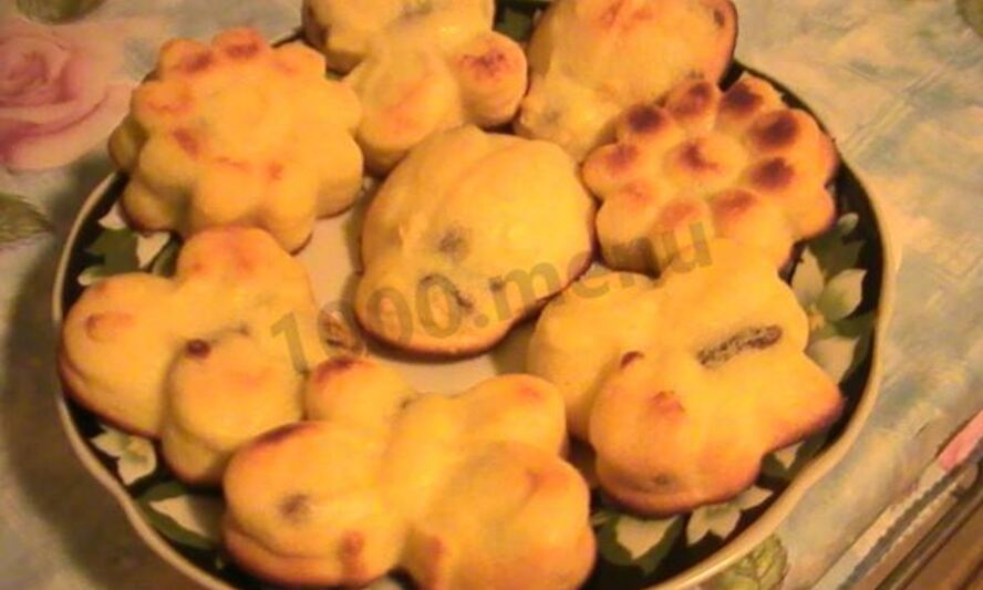 Рецепт нежной творожной запеканки с изюмом