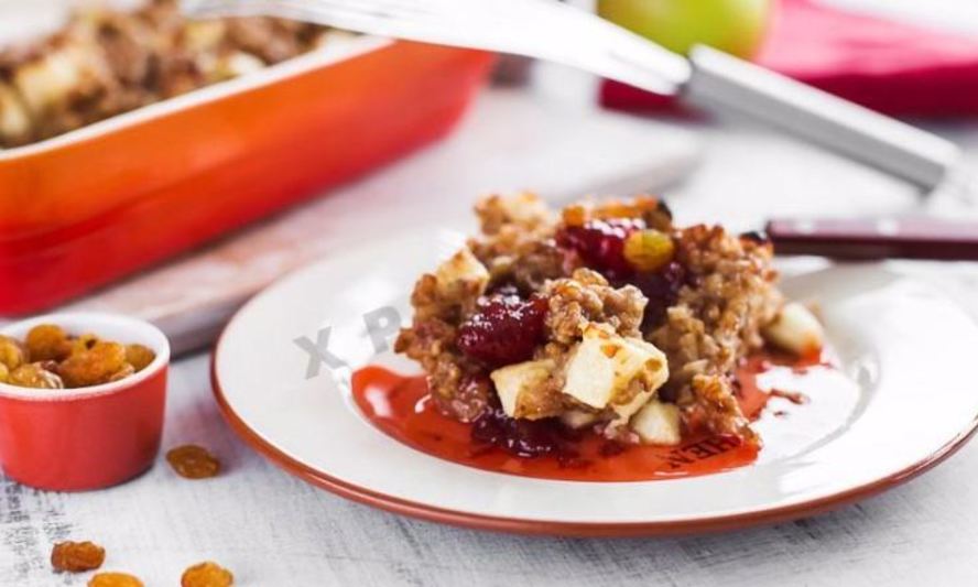 Рецепт постной гречневой запеканки с яблоками и изюмом