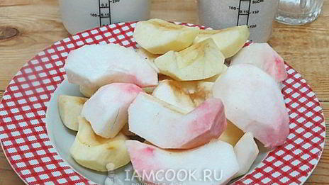 рисовая запеканка с яблоками и корицей