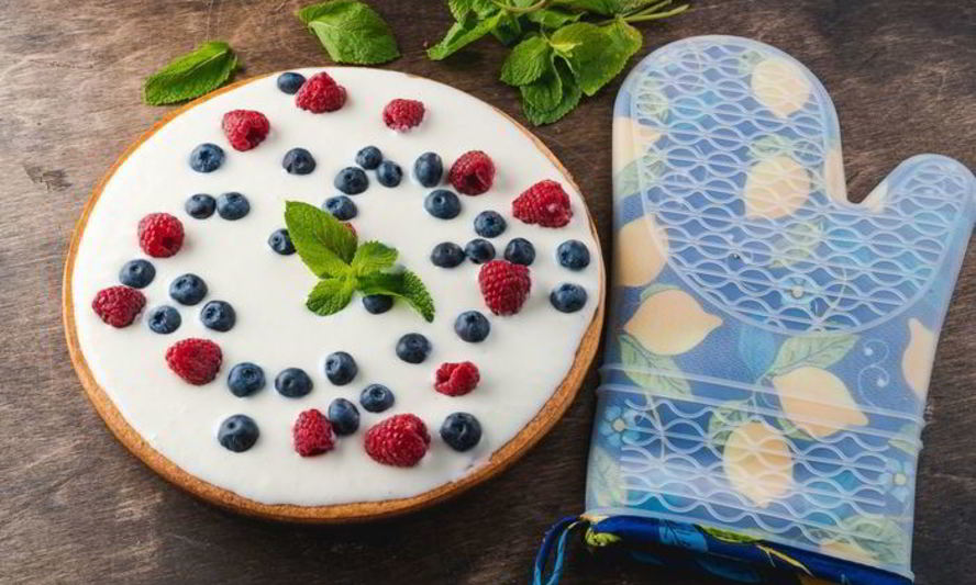 Рецепт творожной запеканки с кремом и ягодами