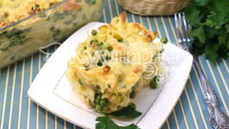 запеканка из макарон с сыром и зеленым горошком