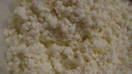 запеканка со шпинатом, рикоттой и полентой