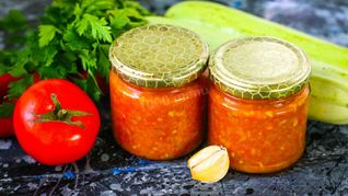 Аджика из кабачков пальчики оближешь