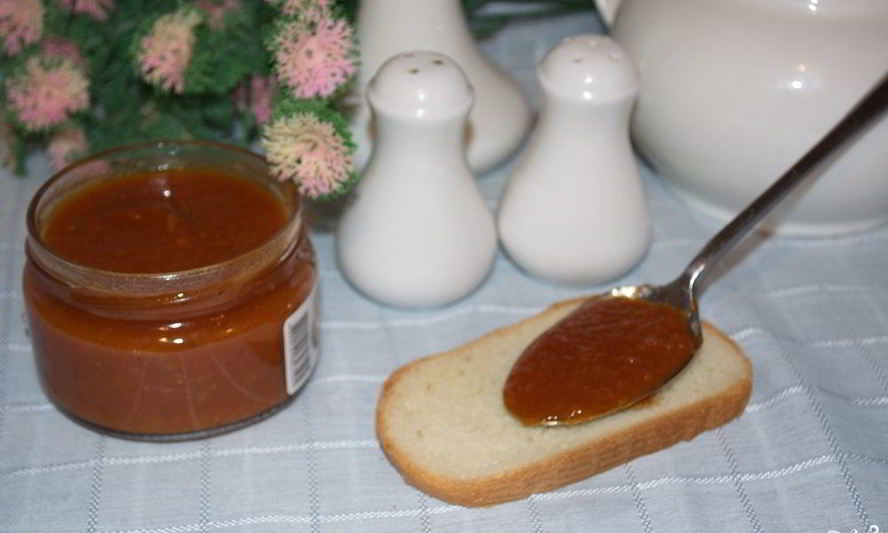 Рецепт аджики из помидоров без перца на зиму