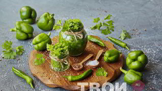 Аджика из зеленого перца