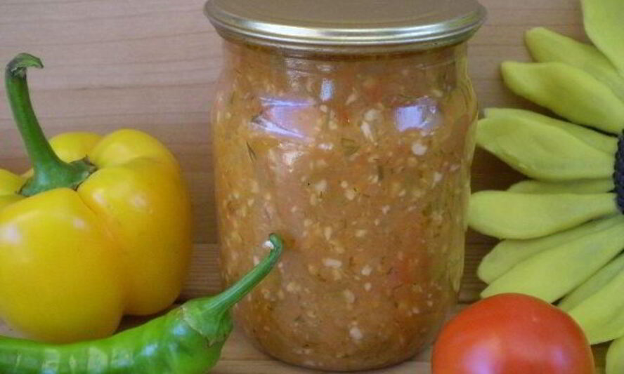 Рецепт аджики острой из помидоров и чеснока