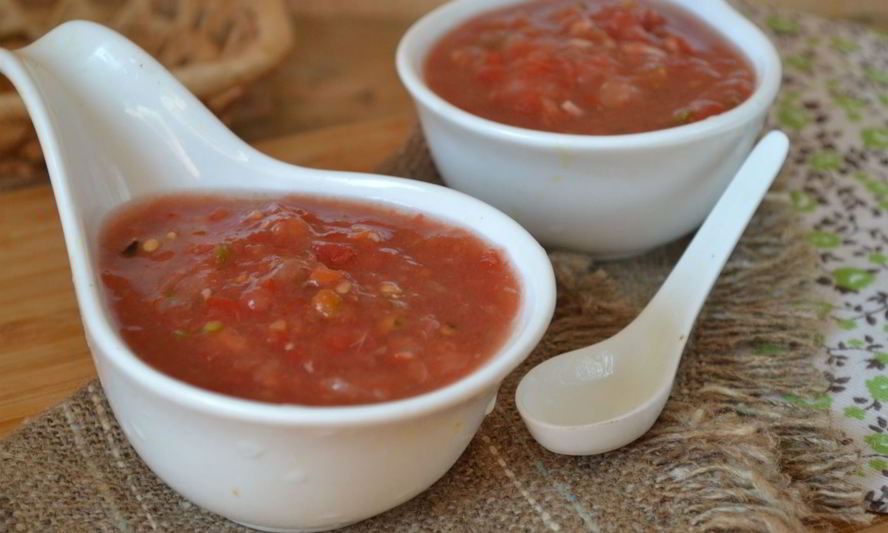Рецепт аджики с хреном и помидорами на зиму
