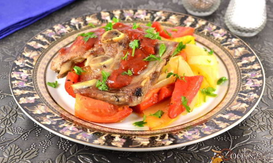 Рецепт обжаренных свиных ребрышек с аджикой и овощами al dente