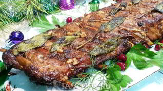 Свиные ребрышки с сухой аджикой и шалфеем