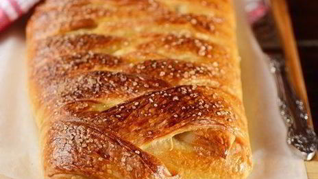 датская коса с джемом