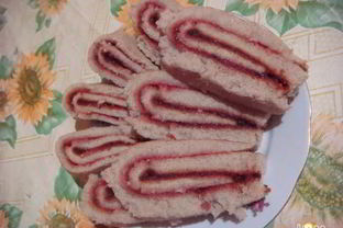 Рулет с джемом