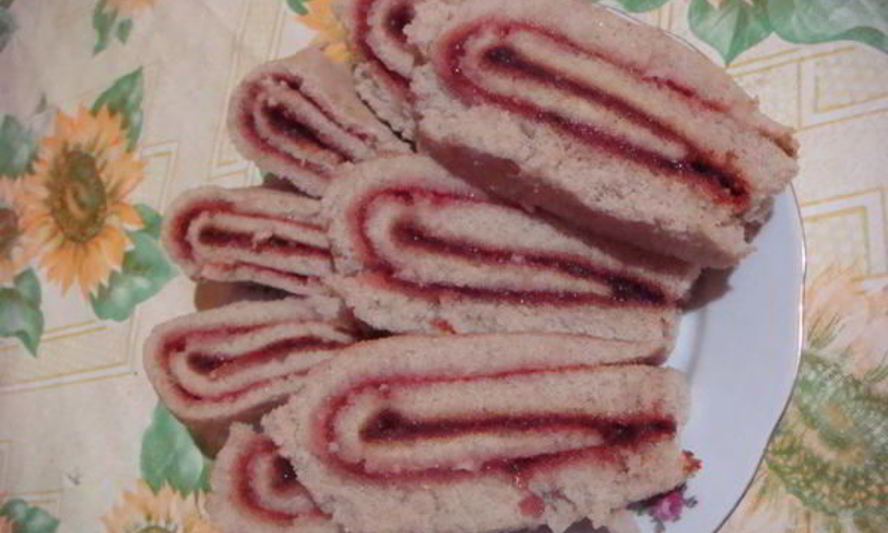 Рецепт рулета с джемом