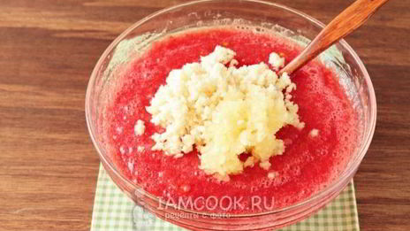 хренодер с помидорами на зиму