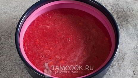 клубничное компоте для торта
