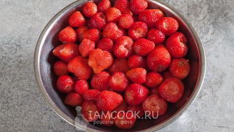 клубничное компоте для торта