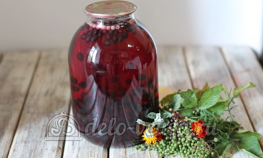 Рецепт компота из черной смородины