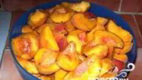 компот из персиков