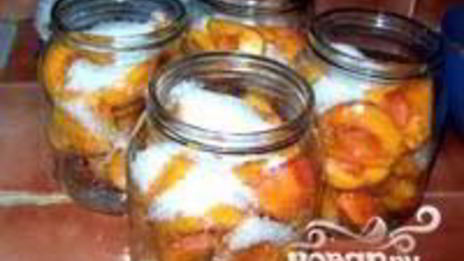 компот из персиков