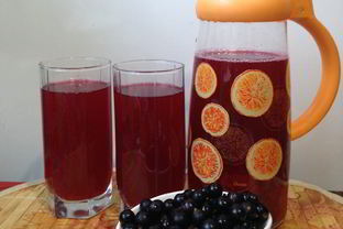 Компот из свежих ягод