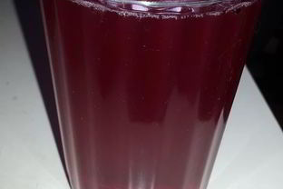 Компот из вишни и крыжовника