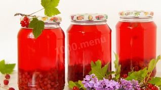 Компот с красной смородиной и малиной на зиму