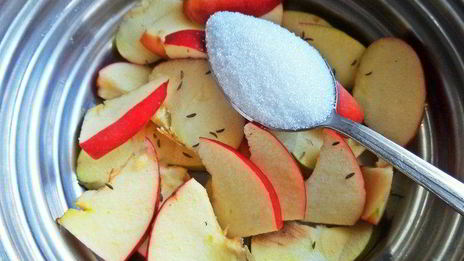 вишнево-яблочный компот