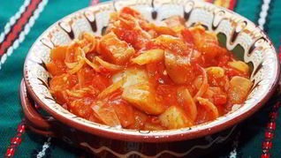 Лечо с баклажанами и помидорами