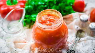 Лечо с луком, морковью и помидорами