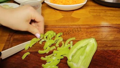 лечо в мультиварке на зиму из помидор и моркови