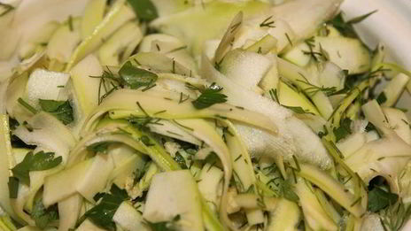 быстрые маринованные кабачки