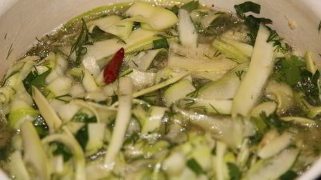 быстрые маринованные кабачки