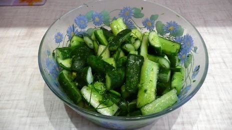 быстрые маринованные огурцы в пакете