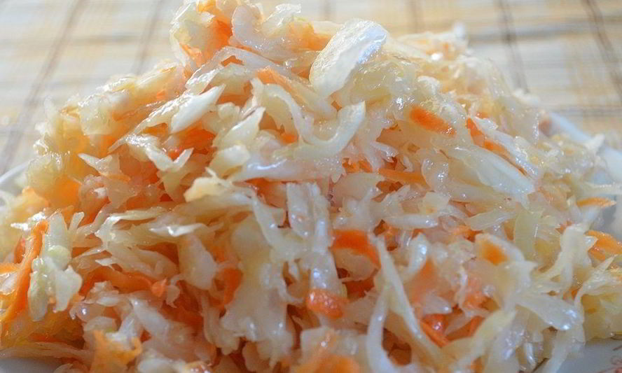 Рецепт капусты маринованной с чесноком на зиму